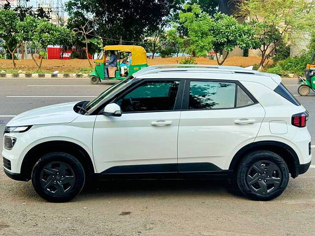 Used Hyundai Venue [2022-2023] SX 1.2 Petrol in Delhi