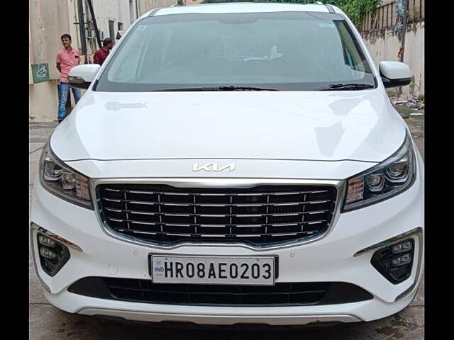 Used 2022 Kia Carnival in Delhi