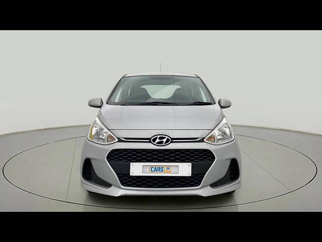 Used Hyundai Grand i10 Magna 1.2 Kappa VTVT in Ahmedabad