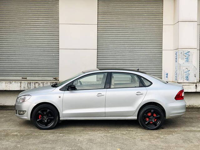 Used Skoda Rapid [2014-2015] 1.5 TDI CR Ambition with Alloy Wheels in Thane