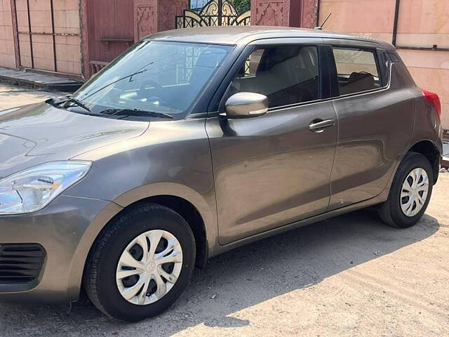 Used Maruti Suzuki Swift [2021-2024] VXi AMT [2021-2023] in Delhi