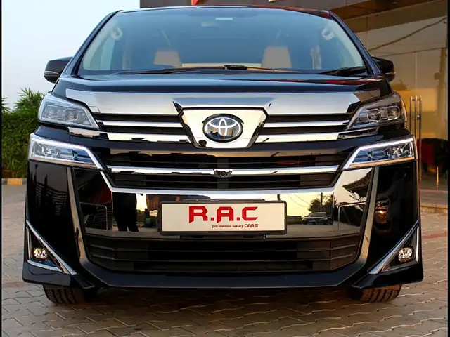Used 2020 Toyota Vellfire in Ludhiana