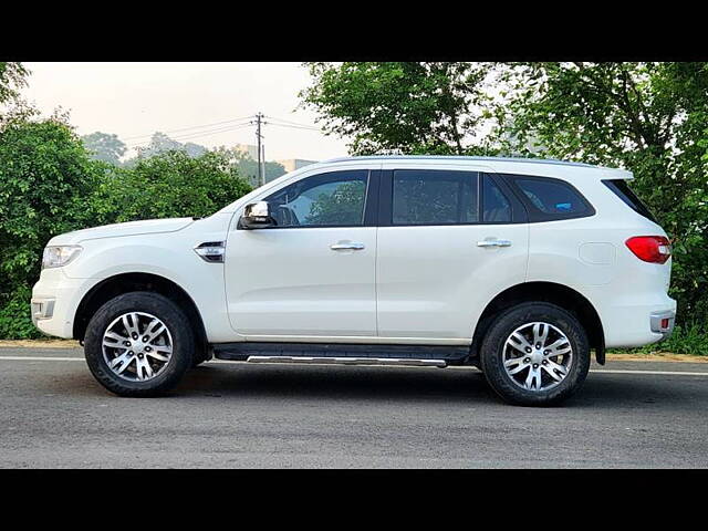 Used Ford Endeavour [2016-2019] Titanium 3.2 4x4 AT in Chandigarh