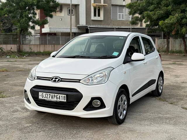 Used Hyundai Grand i10 Magna 1.2 Kappa VTVT [2017-2020] in Ahmedabad