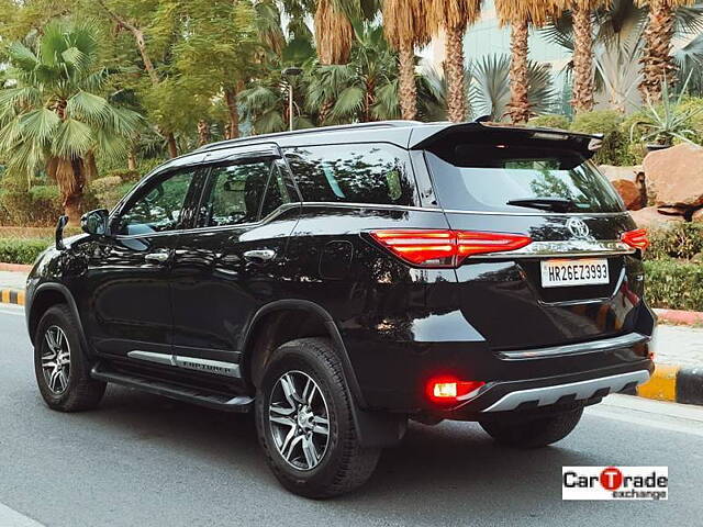 Used Toyota Fortuner 4X2 AT 2.8 Diesel in Delhi