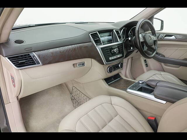 Used Mercedes-Benz GL 350 CDI in Ghaziabad