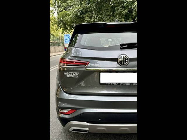 Used MG Hector Plus [2020-2023] Sharp 1.5 Petrol Turbo CVT 6-STR in Delhi