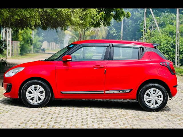 Used Maruti Suzuki Swift [2021-2024] VXi [2021-2023] in Ahmedabad