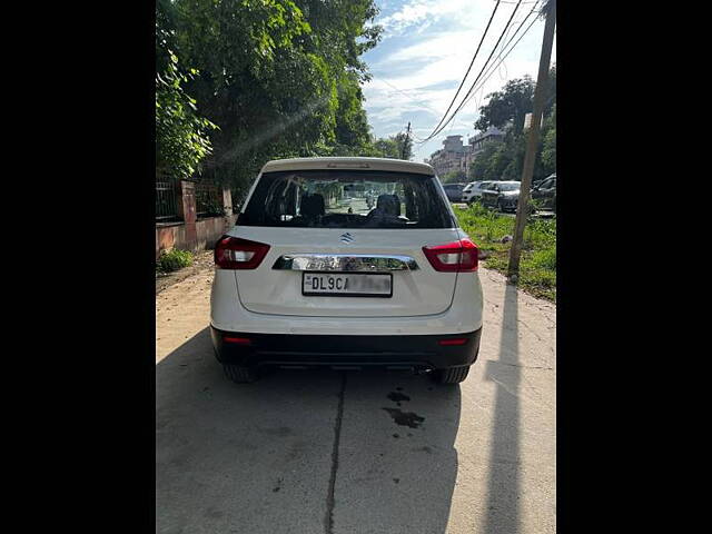 Used Maruti Suzuki Brezza LXi in Delhi