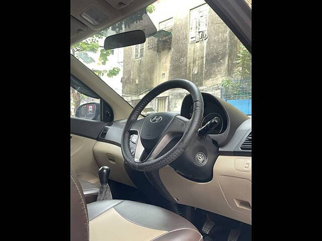 Used Hyundai Eon Sportz in Kolkata