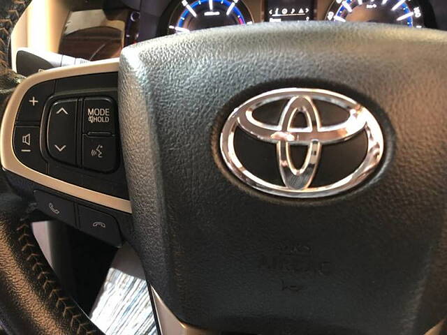 Used Toyota Innova Crysta [2016-2020] 2.4 VX 8 STR [2016-2020] in Mumbai