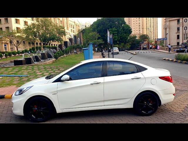 Used 2011 Hyundai Verna in Mumbai