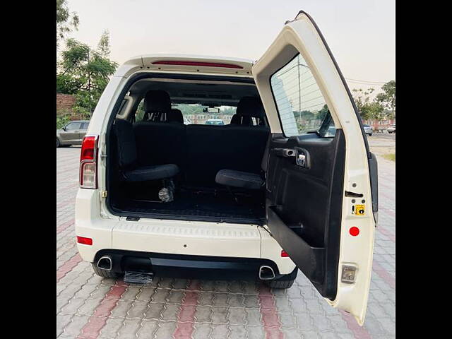 Used Tata Safari Storme 2019 2.2 LX 4x2 in Delhi