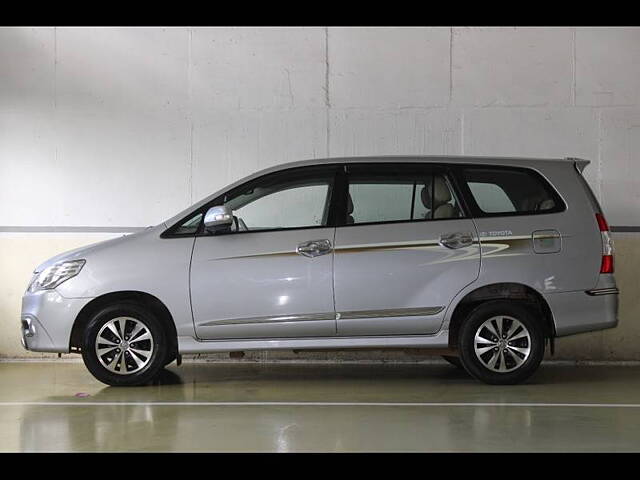 Used Toyota Innova [2013-2014] 2.5 VX 7 STR BS-III in Bangalore