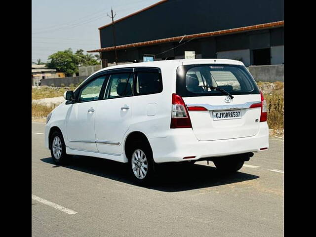 Used Toyota Innova [2013-2014] 2.5 VX 7 STR BS-III in Surat