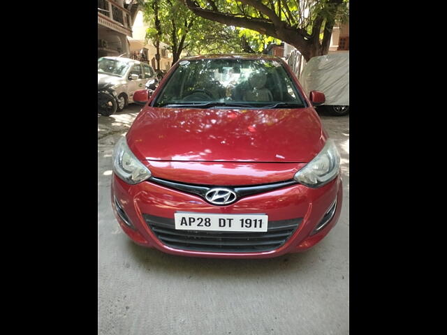 Used 2013 Hyundai i20 in Hyderabad