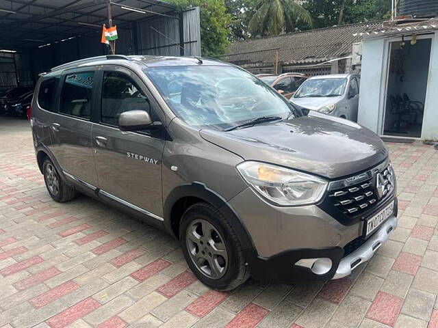 Used Renault Lodgy 110 PS RXZ 7 STR [2015-2016] in Chennai