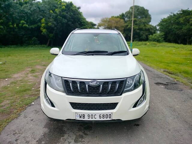 Used 2017 Mahindra XUV500 in Kolkata