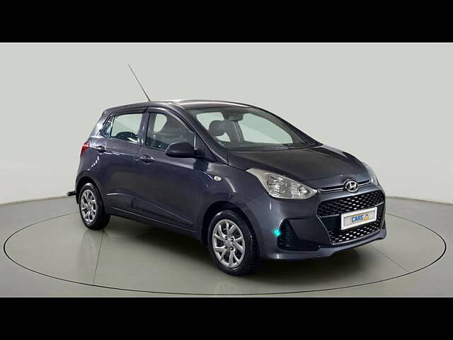 Used 2018 Hyundai Grand i10 in Delhi