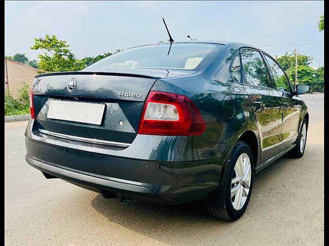 Used Skoda Rapid Style 1.6 MPI in Ahmedabad