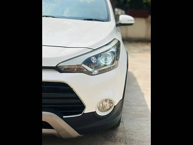 Used Hyundai i20 Active [2015-2018] 1.2 SX in Surat