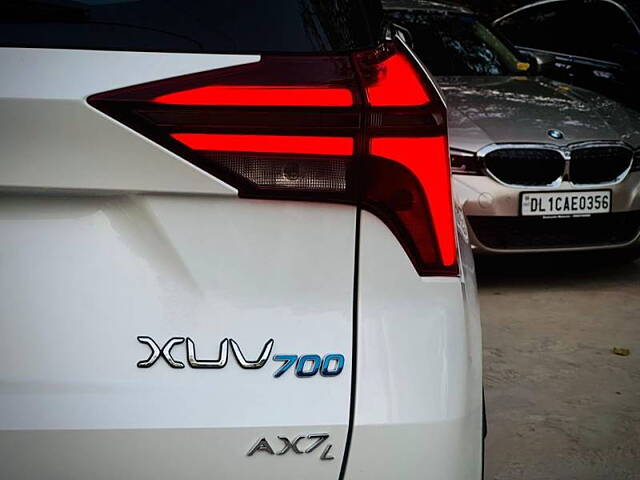 Used Mahindra XUV700 AX 7 Petrol AT Luxury Pack 7 STR [2021] in Delhi