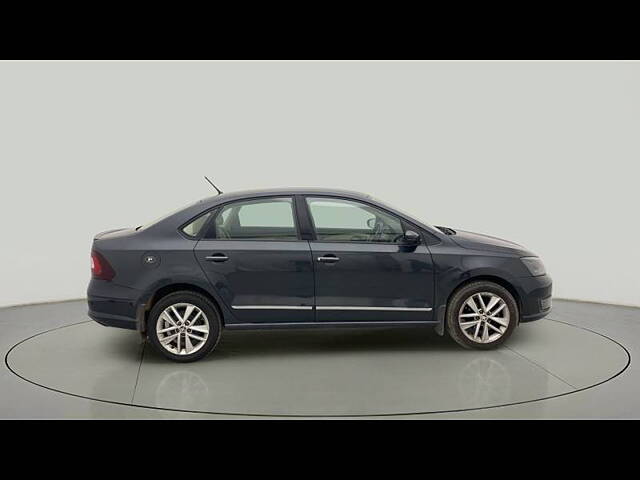 Used Skoda Rapid Style 1.6 MPI in Hyderabad