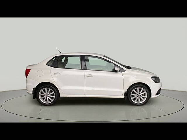 Used Volkswagen Ameo Highline Plus 1.5L AT (D)16 Alloy in Ahmedabad