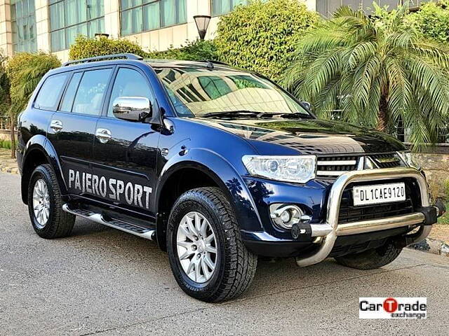 Used Mitsubishi Pajero Sport 2.5 AT in Delhi