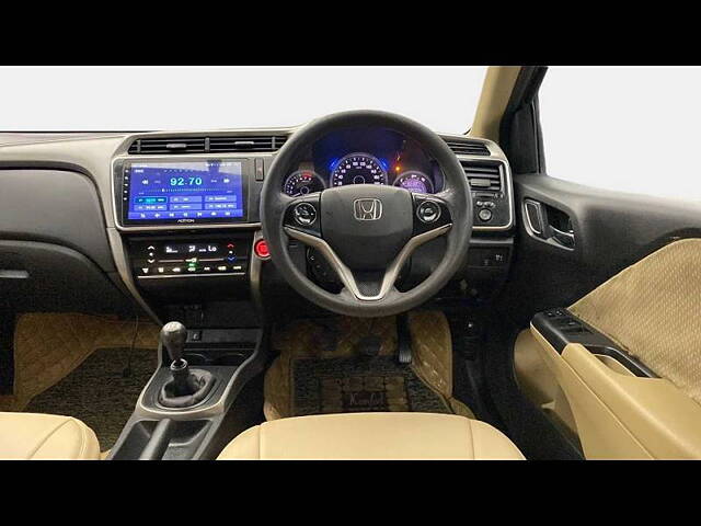 Used Honda City 4th Generation V Petrol [2017-2019] in Delhi