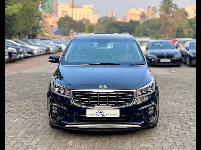 Used 2020 Kia Carnival in Mumbai