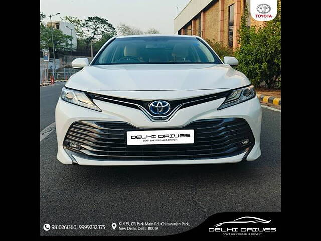 Used Toyota Camry Hybrid in Delhi