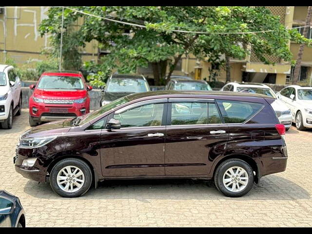 Used Toyota Innova Crysta [2016-2020] 2.4 V Diesel in Mumbai