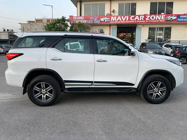 Used Toyota Fortuner [2016-2021] 2.8 4x2 AT [2016-2020] in Chandigarh