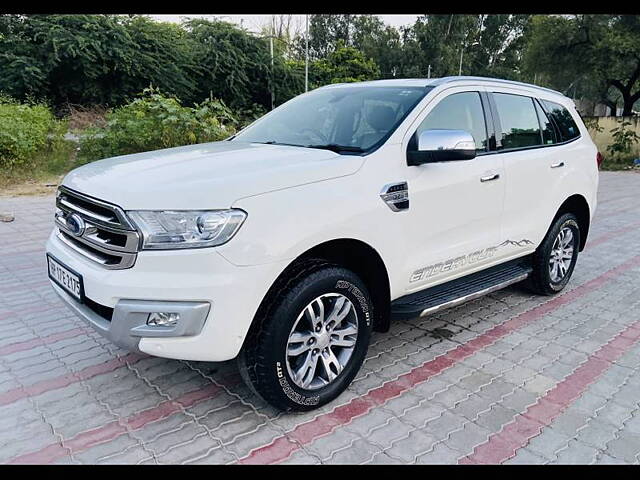 Used Ford Endeavour [2016-2019] Titanium 3.2 4x4 AT in Delhi