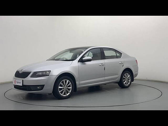 Used 2015 Skoda Octavia in Ahmedabad