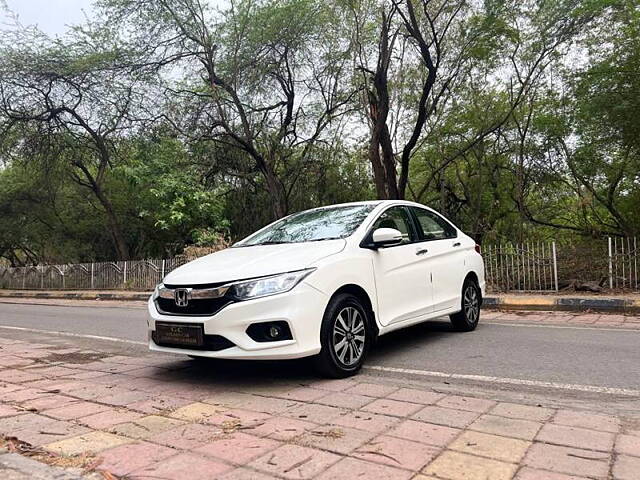 Used Honda City V Petrol MT in Delhi