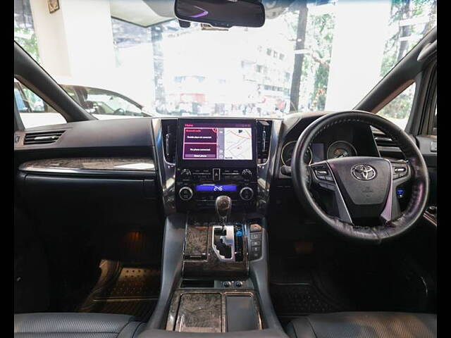 Used Toyota Vellfire [2020-2023] Hybrid in Pune