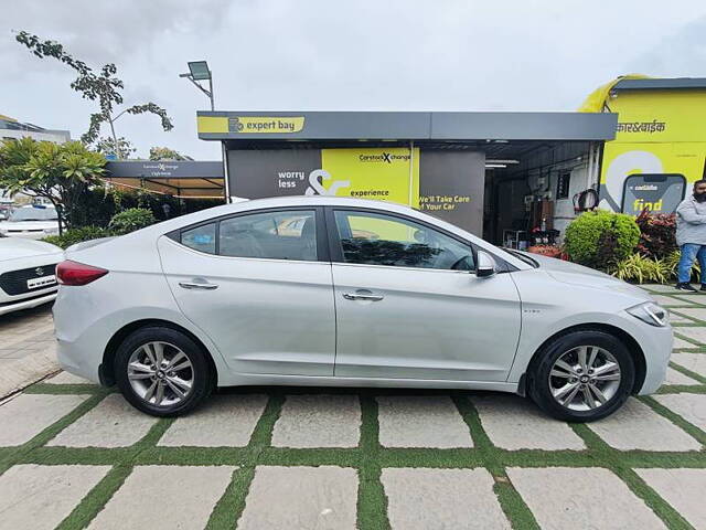 Used Hyundai Elantra SX (O) 2.0 AT in Pune