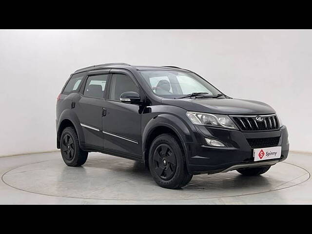 Used Mahindra XUV300 [2019-2024] 1.5 W6 [2019-2020] in Pune