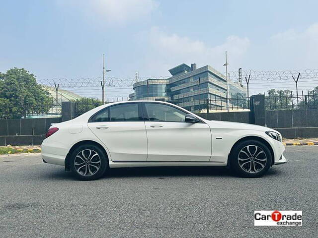 Used Mercedes-Benz C-Class [2014-2018] C 200 Avantgarde Edition in Delhi