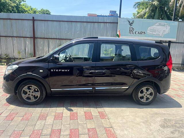 Used Renault Lodgy 110 PS RXZ STEPWAY [2015-2016] in Chennai