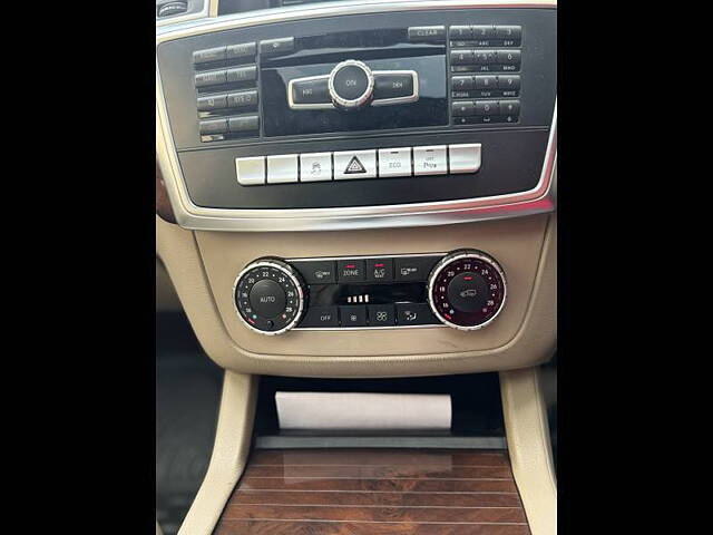 Used Mercedes-Benz M-Class ML 250 CDI in Ghaziabad