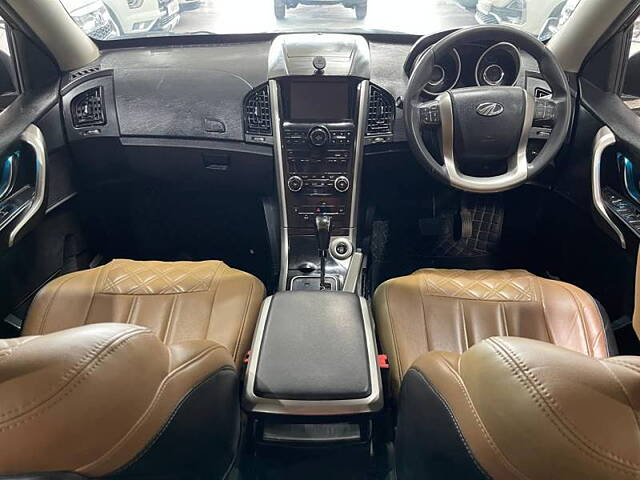 Used Mahindra XUV500 W7 AT [2018-2020] in Hyderabad