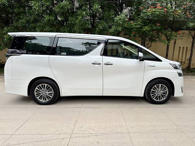 Used Toyota Vellfire [2020-2023] Hybrid in Hyderabad