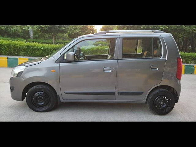 Used Maruti Suzuki Wagon R 1.0 [2014-2019] VXI in Noida