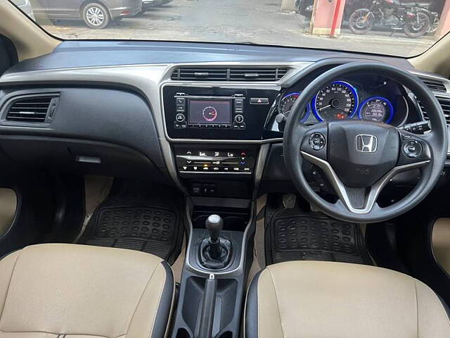 Used Honda City 4th Generation V Petrol [2017-2019] in Kolkata