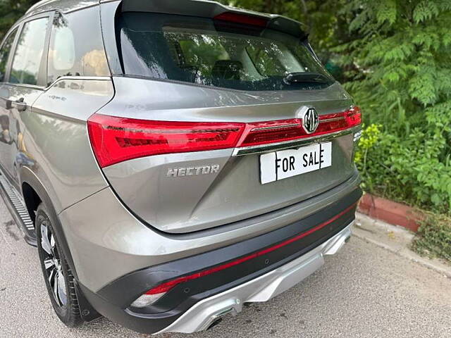 Used MG Hector [2019-2021] Sharp 1.5 DCT Petrol Dual Tone in Delhi