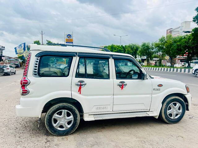 Used Mahindra Scorpio [2009-2014] SLE BS-IV in Lucknow