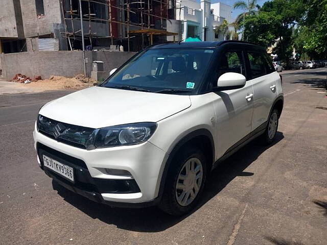 Used Maruti Suzuki Vitara Brezza [2016-2020] VDi in Ahmedabad